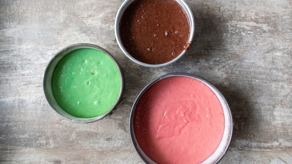 Assorted Cake Tins